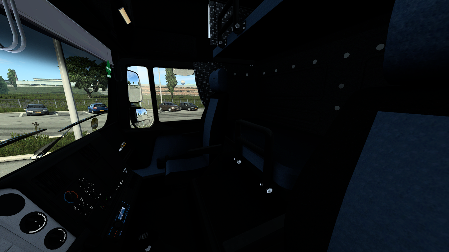 HHC MAN F2000 Commander
