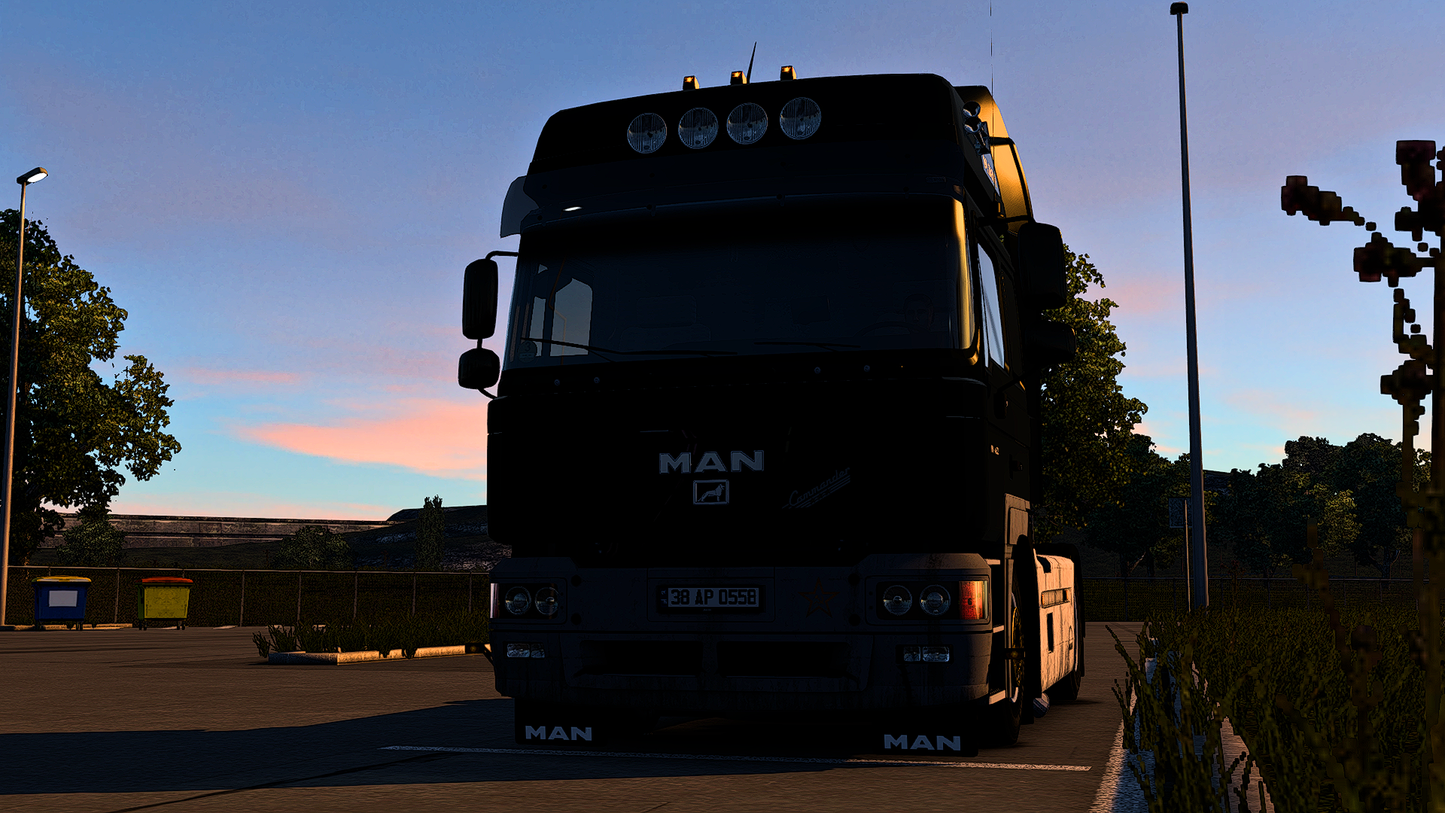 HHC MAN F2000 Commander