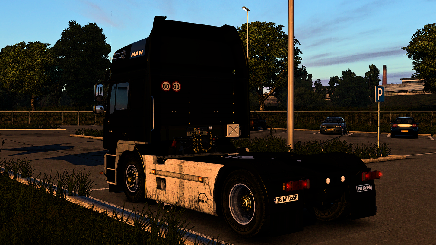 HHC MAN F2000 Commander